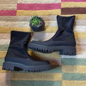 SARTO by Franco Sarto Fassina Bootie  size 10